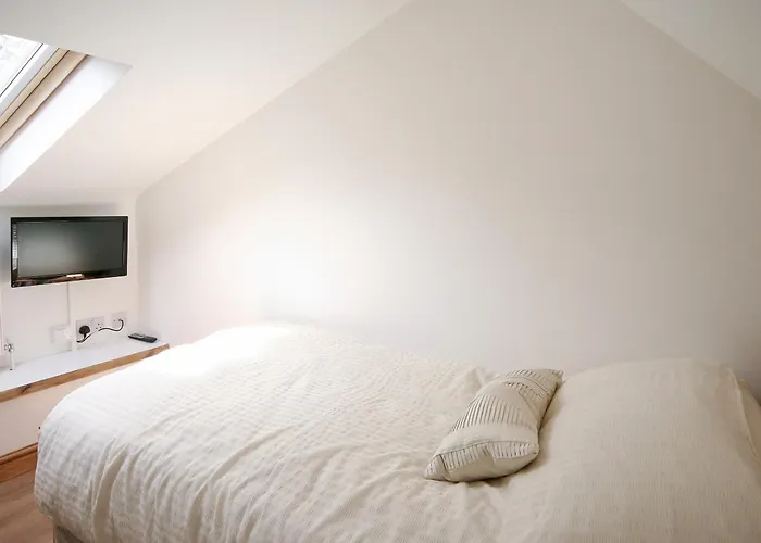 Barn Cottage - E5560